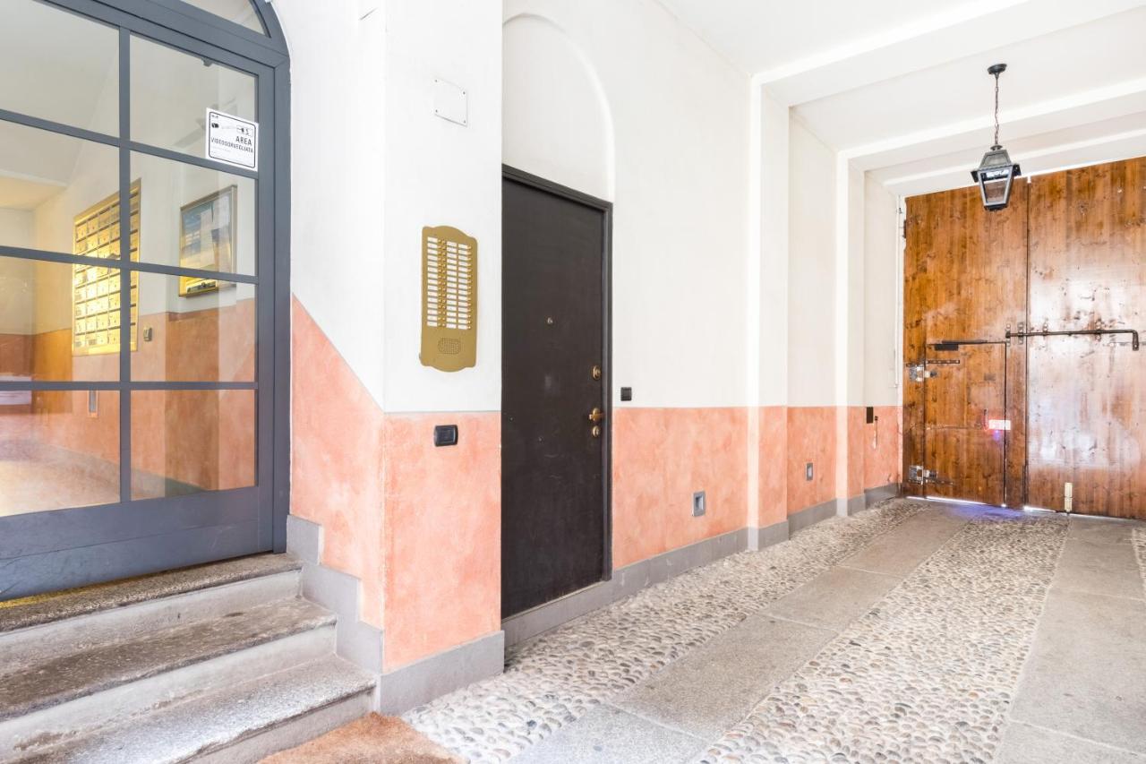 Cosy Studio Brera & Moscova! Milan Bagian luar foto